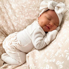 Nyfödd kommer hem klädsel