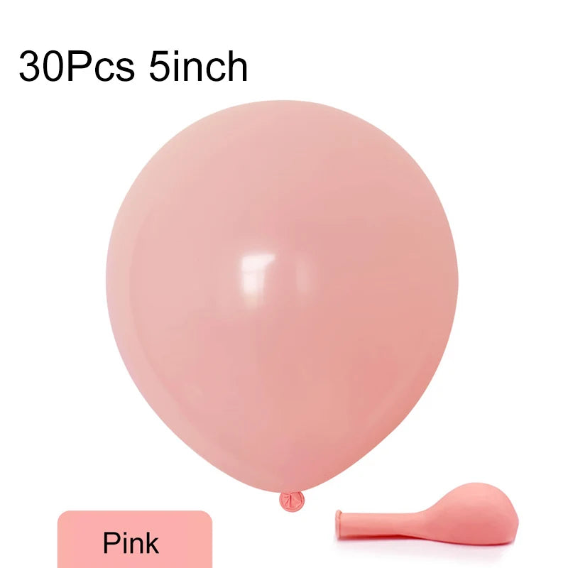 53747260588377|53747260621145